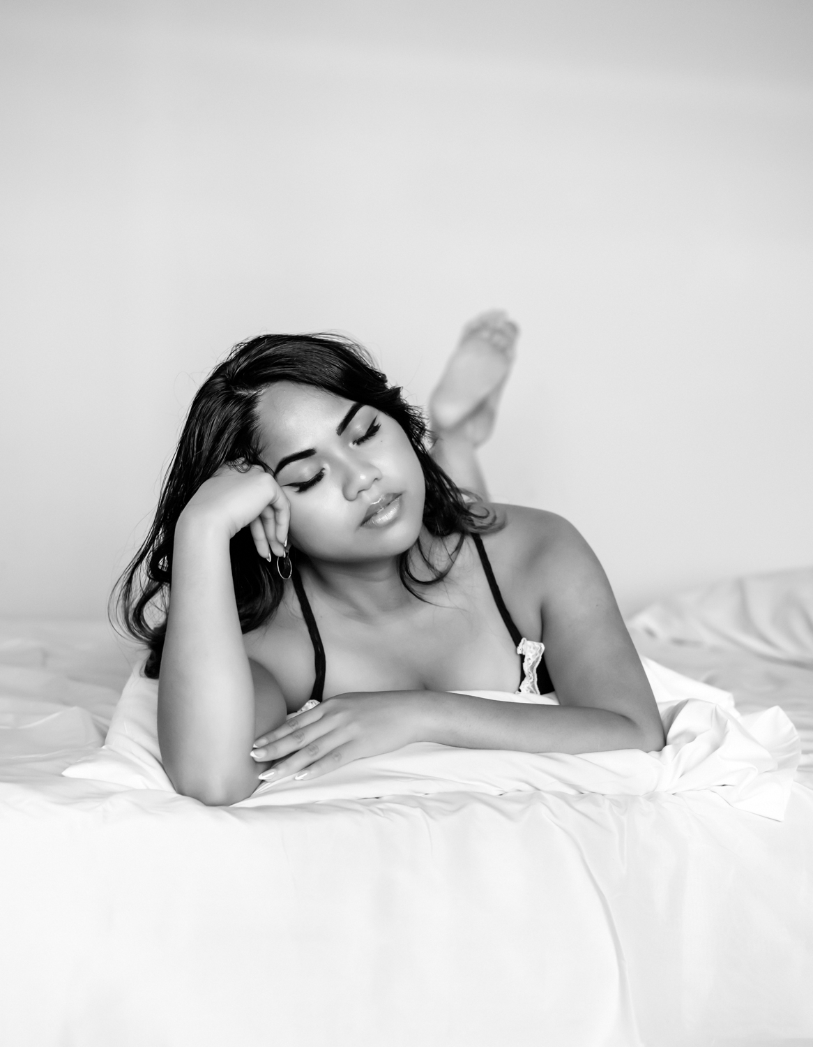 Portrait and boudoir photographer, Rawle C Jackman. Serving the TriState area. Also available to travel.