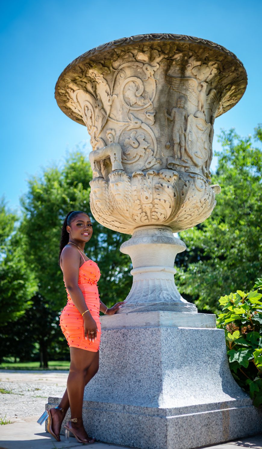 Elevate your presence with Rawle Jackman Photography. Specializing in captivating business branding, impactful commercial photography, and stunning portraiture. We craft visual stories that resonate, helping professionals and businesses in New York, New Jersey and beyond make an unforgettable statement.