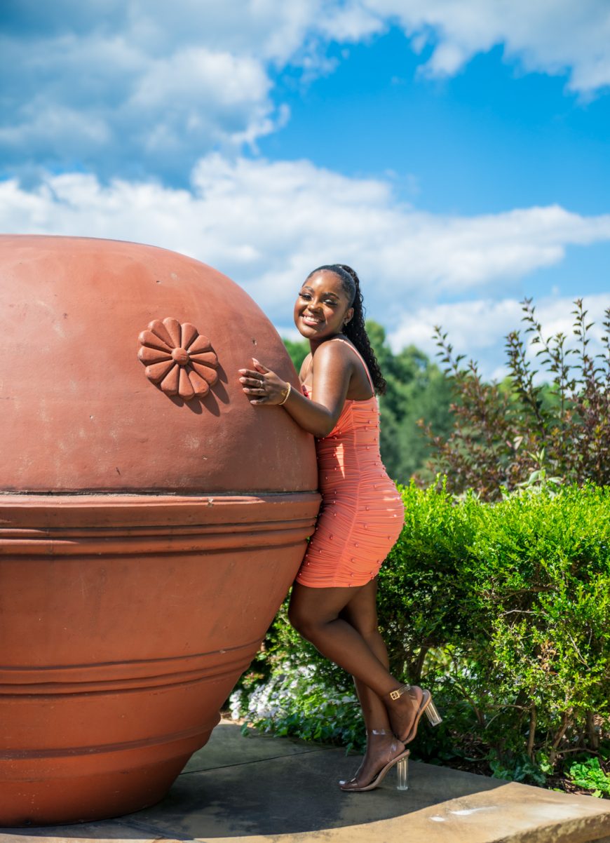 Elevate your presence with Rawle Jackman Photography. Specializing in captivating business branding, impactful commercial photography, and stunning portraiture. We craft visual stories that resonate, helping professionals and businesses in New York, New Jersey and beyond make an unforgettable statement.